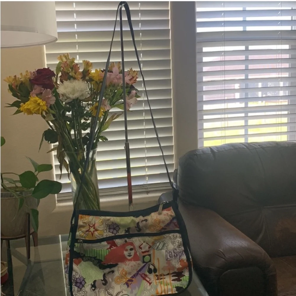 LeSportsac Classic Hobo Shoulder Bag Crossbody